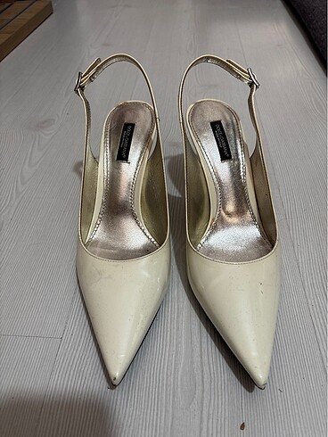 Dolce& gabbana stiletto