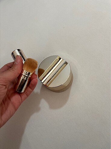 Beden Clarins pudra