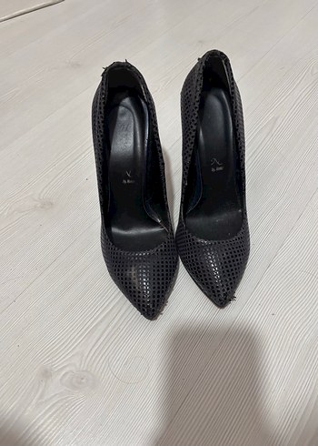 Siyah Yılan Desenli Stiletto Topuklu Kadın Ayakkabı