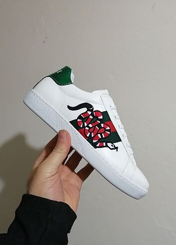 #gucci beyaz erkek spor ayakkabı