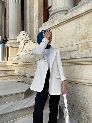 Beyaz Blazer Ceket