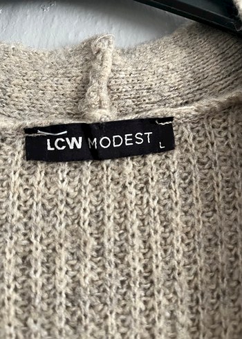 Bej Uzun Örme Yün Hırka - Görsel 3