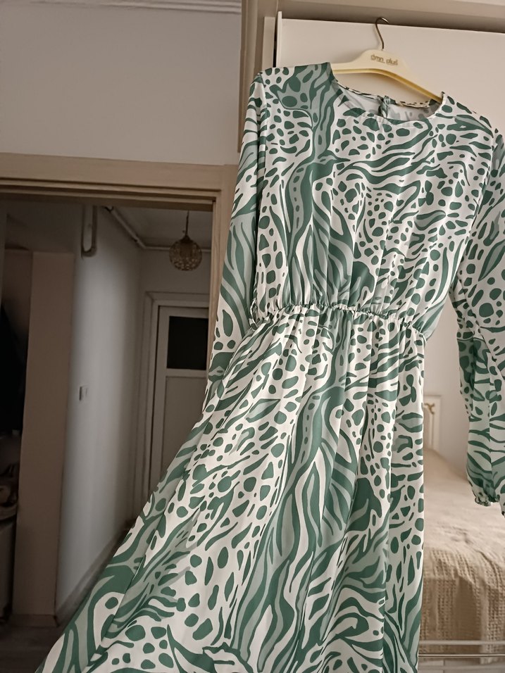 Yeşil Kadın Tesettür Elbise 38 40 beden - Görsel 2