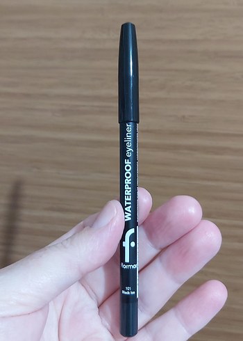 Flormar Suya Dayanıklı Eyeliner Kalem