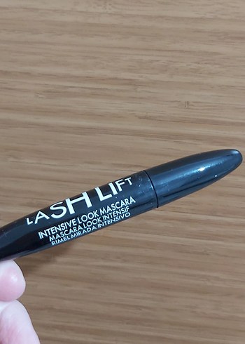 Lashlift Yoğun Görünüm Maskara - Görsel 2