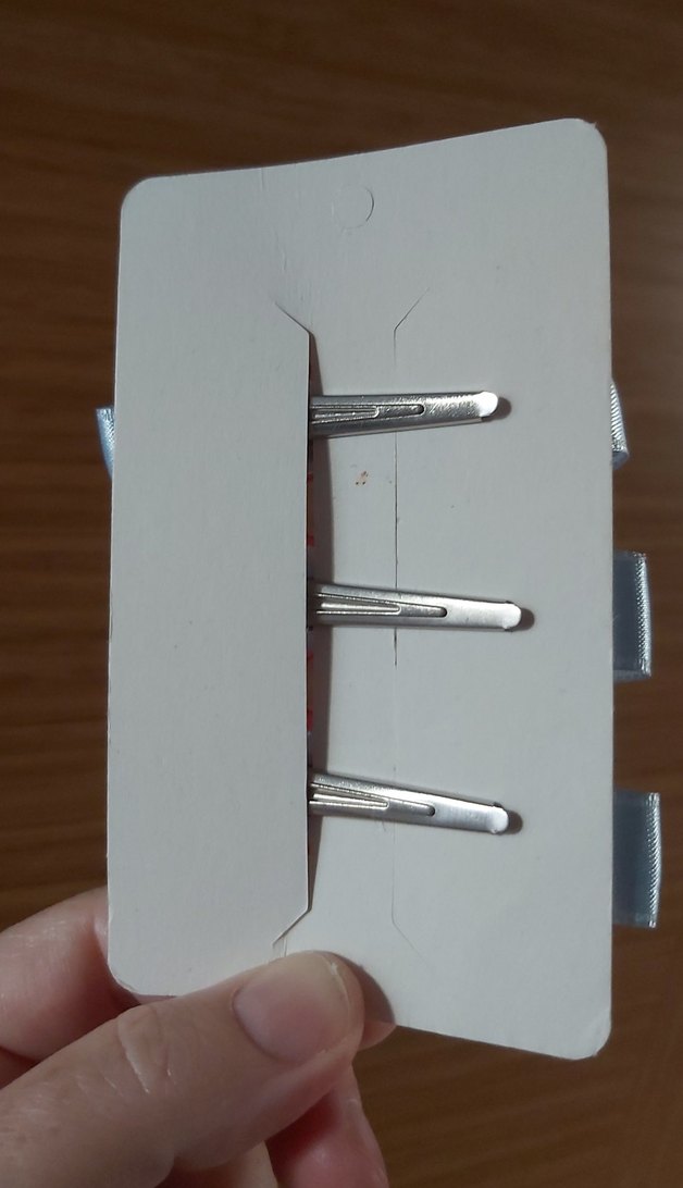 Mavi ve Kırmızı Kurdeleli Çocuk Toka Seti - Görsel 2