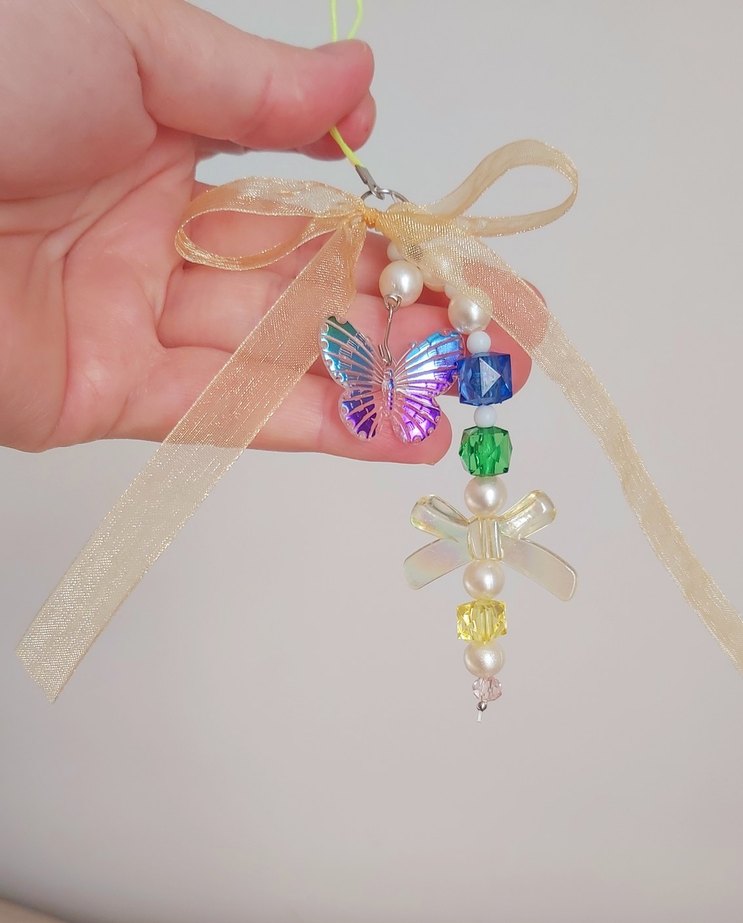 Boncuklu Çok Renkli Kelebek Charm - Görsel 3