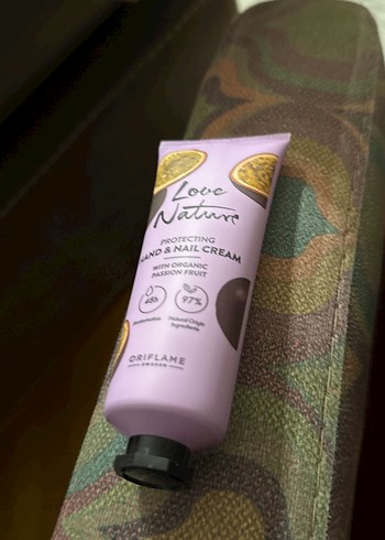 Oriflame Organik Tutku Meyveli El ve Tırnak Kremi