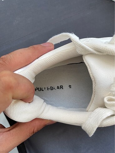41 Beden Pull bear
