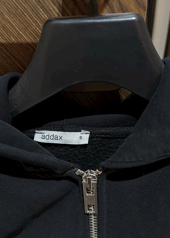 Addax Siyah Fermuarlı Yüksek Yakalı Kadın Sweatshirt