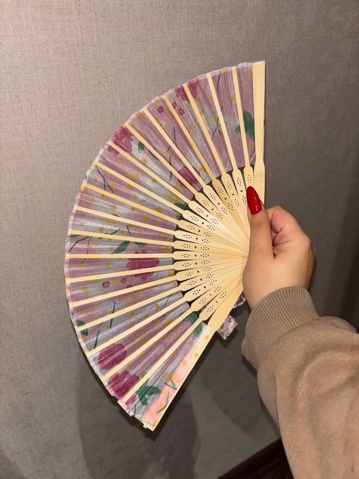 Pembe Çiçek Desenli Katlanabilir Yelpaze - Görsel 2