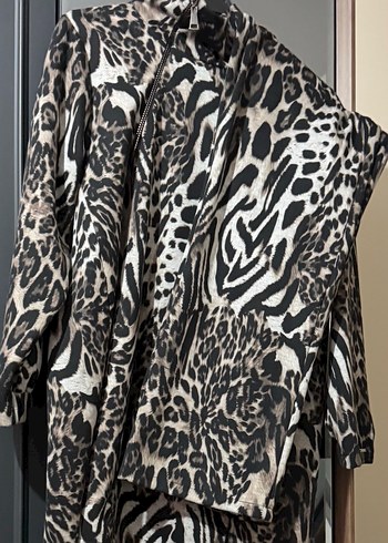 Kahverengi Zebra Desenli İnvee takım İspanyol paça - Görsel 2