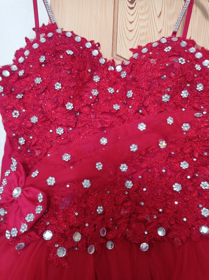 Kırmızı Payetli Uzun Askılı Abiye Elbise - Görsel 4