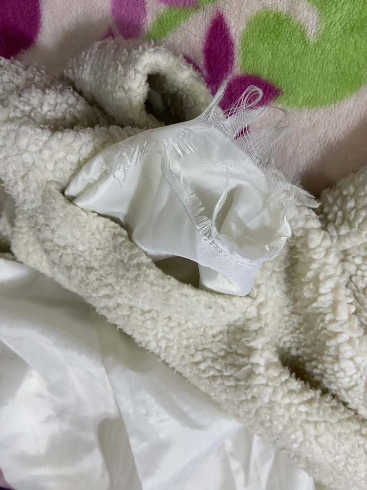 Kadın Beyaz Peluş Fermuarlı Ceket - Görsel 3