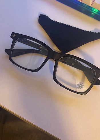 Chrome hearts gözlük