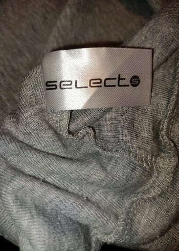 Gri V Yaka Düğmeli Kadın Hırka - Görsel 3