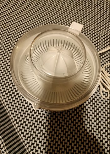 Daiwa Beyaz Renkli Narenciye Sıkacağı - Görsel 2