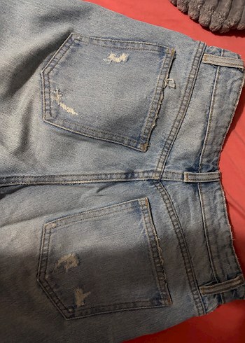 Zara Yırtık Mom Jean - Görsel 5