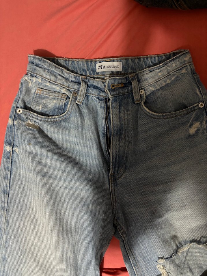 Zara Yırtık Mom Jean - Görsel 3