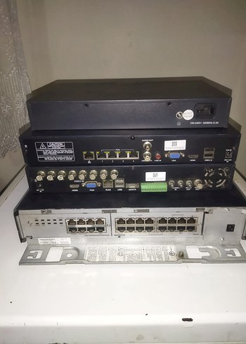 TP-Link 24 Portlu Ağ Anahtarı ve Dijital Video Router - Görsel 3