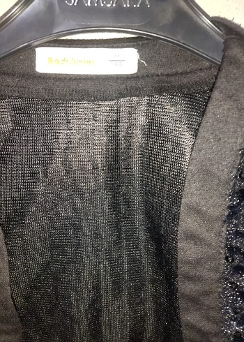 Kız Çocuk Siyah Kürklü Nakışlı Bolero - Görsel 2