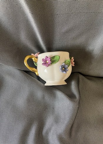 Çiçek Detaylı Beyaz Mini Fincan - Görsel 4