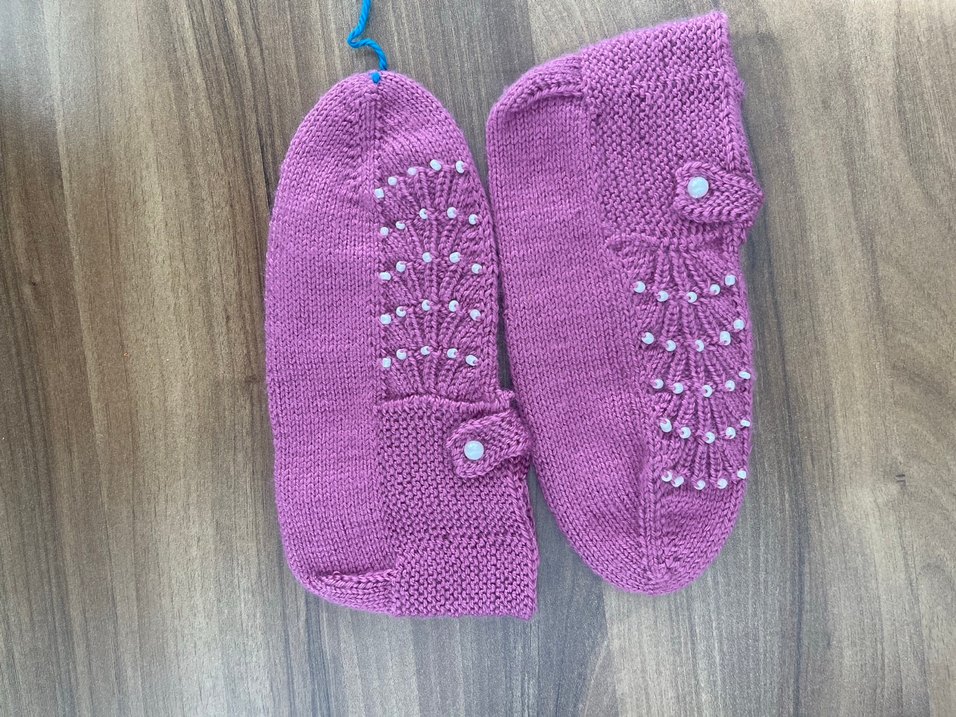 Nakışlı Mor Kadın patiği - Görsel 2