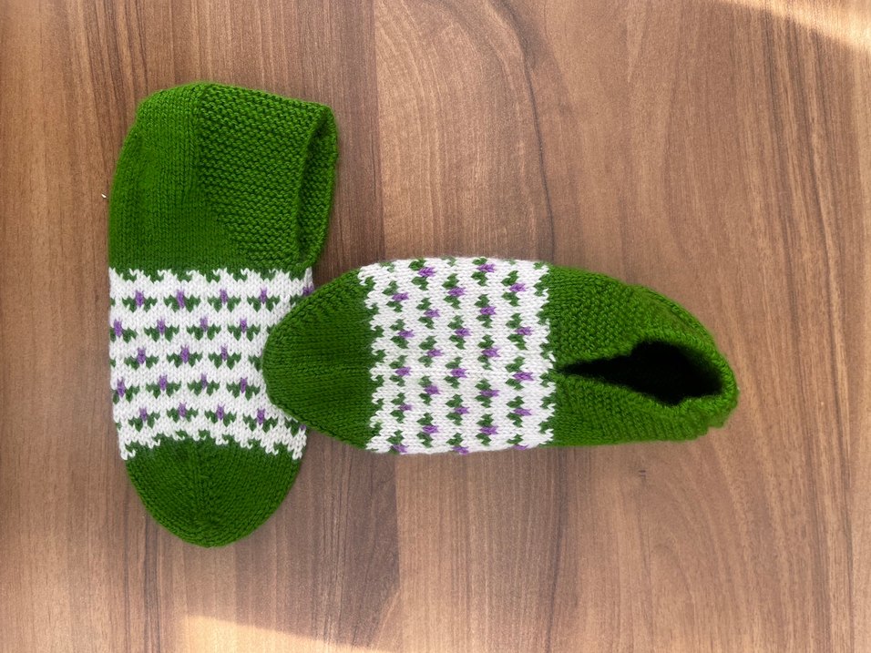 Nakışlı Örgü Kadın Ev patiği - Görsel 2