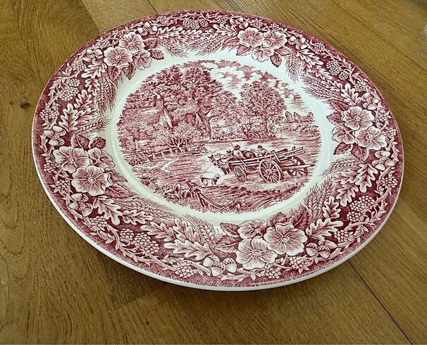Diğer Staffordshire Yemek Tabağı