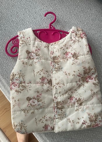 Çiçek Desenli Kız Çocuk Düğmeli Yelek - Görsel 4