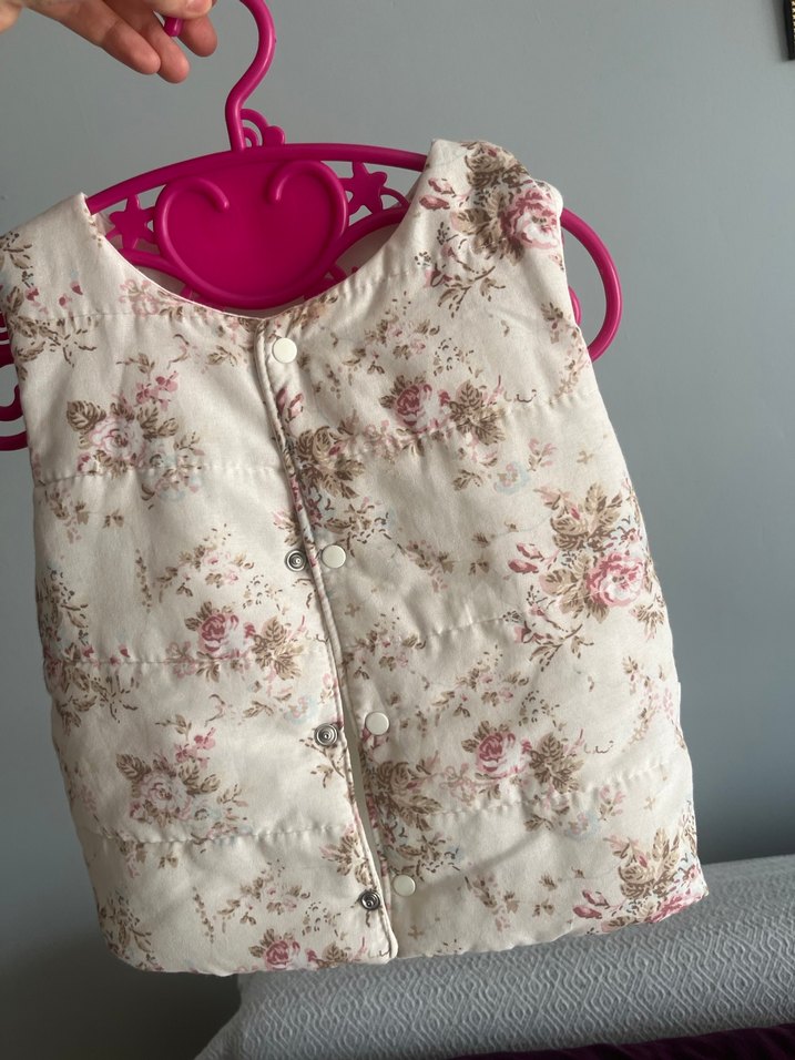 Çiçek Desenli Kız Çocuk Düğmeli Yelek - Görsel 2