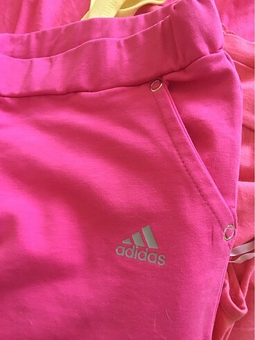 Adidas Bayan kısa pantolon