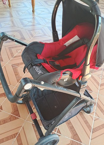 Kırmızı Bebek Arabası - Görsel 9