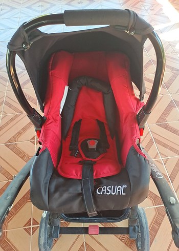 Kırmızı Bebek Arabası - Görsel 8