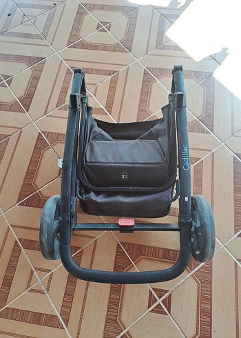 Kırmızı Bebek Arabası - Görsel 10