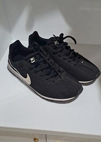 Nike Siyah Kadın Spor Ayakkabı - Görsel 2