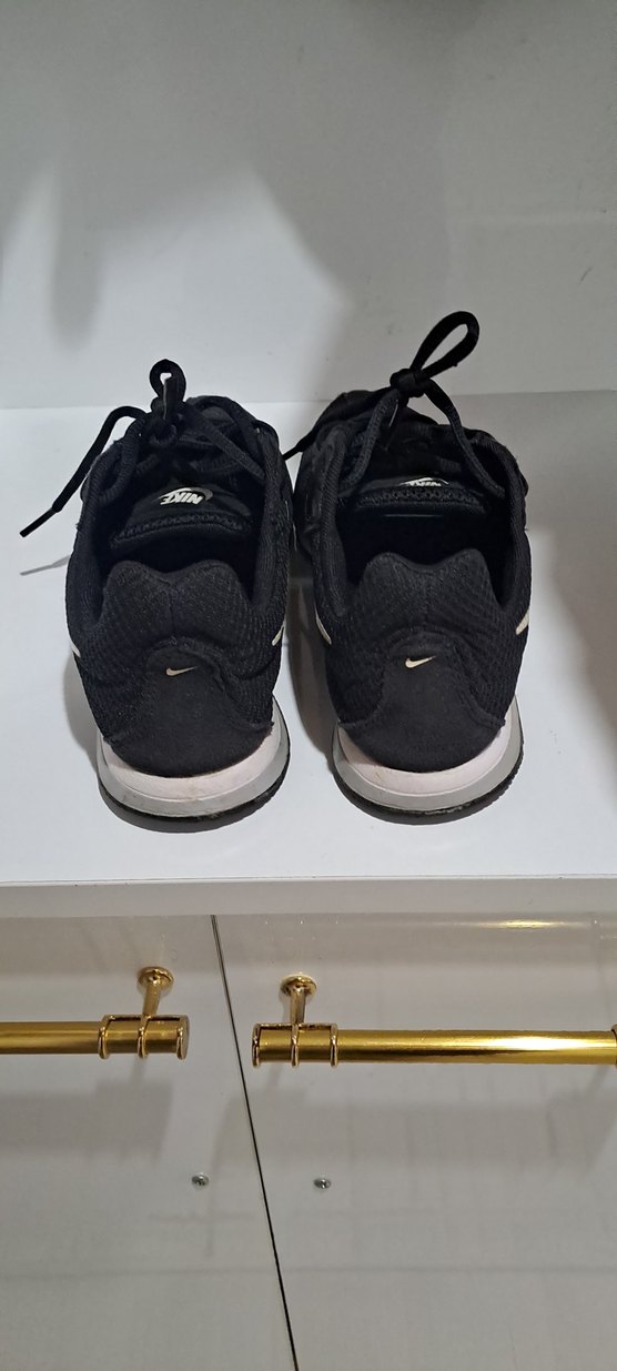 Nike Siyah Kadın Spor Ayakkabı - Görsel 3