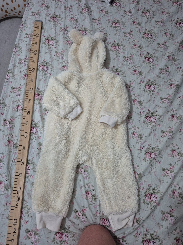 Kız Bebek Beyaz Kürklü Nakışlı Tulumu - Görsel 3