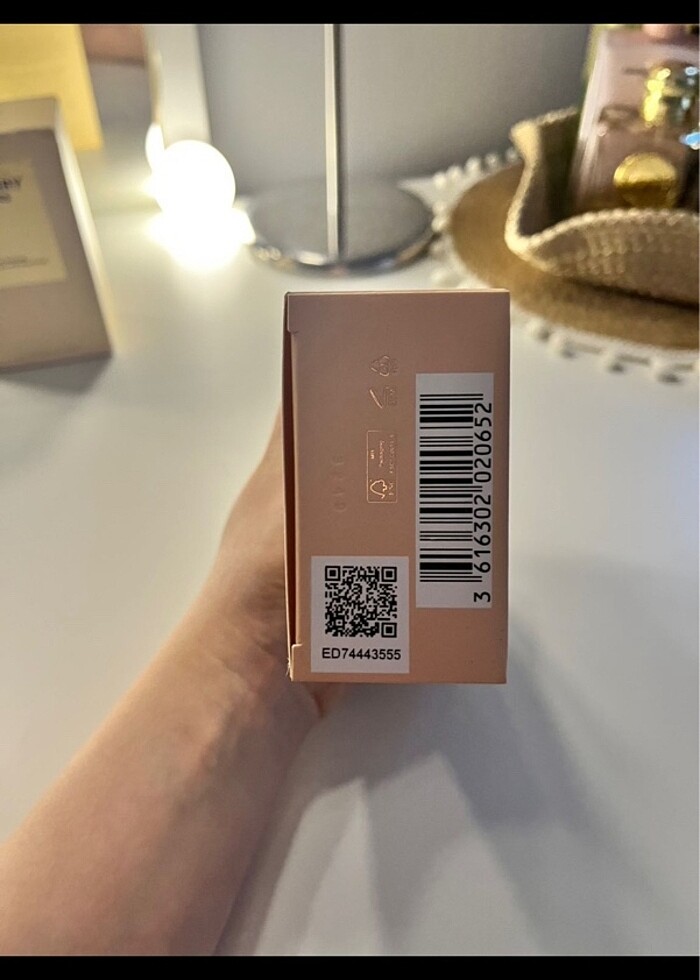 Burberry goddes - Görsel 2