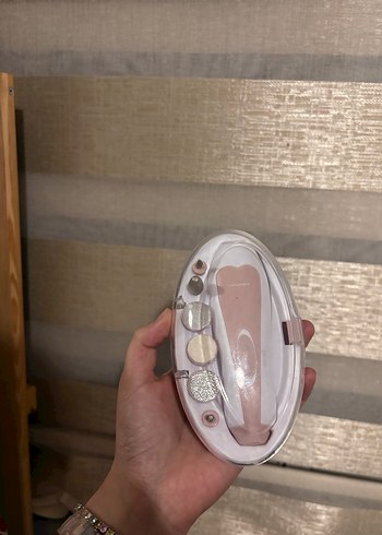  Beden Beyaz Manikür ve Pedikür Seti