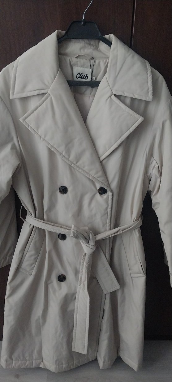 Düğmeli Beyaz Midi Trençkot - Görsel 2
