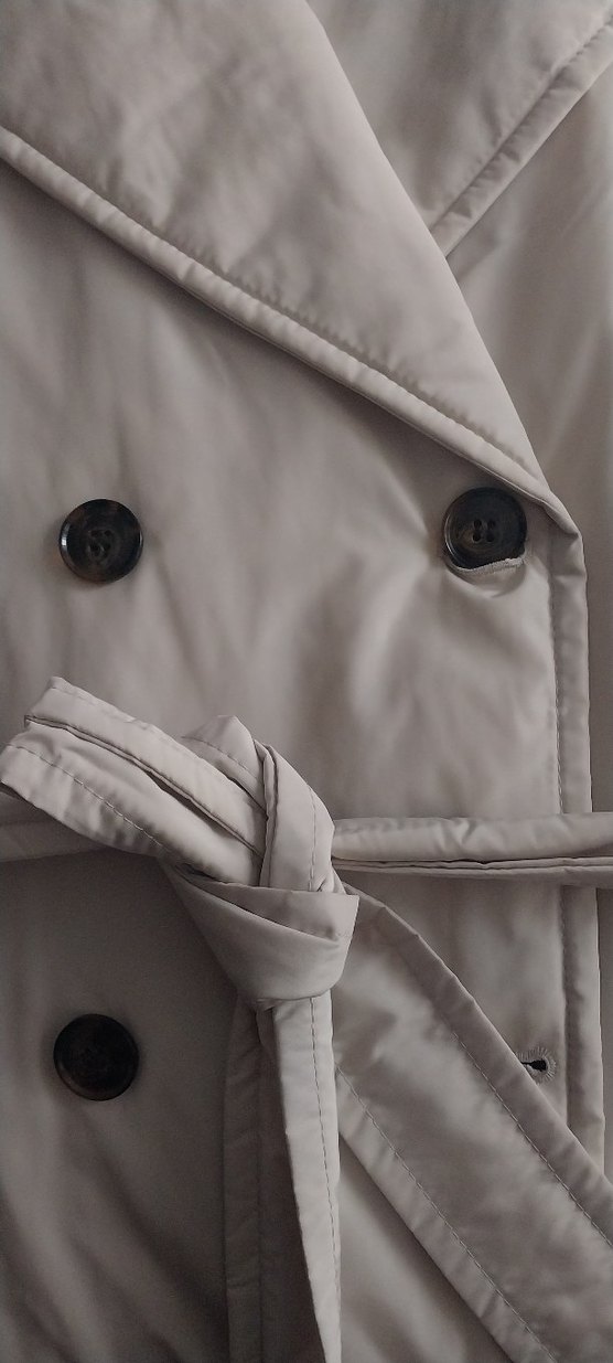 Düğmeli Beyaz Midi Trençkot - Görsel 5