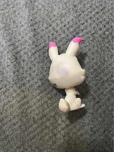  Miniş