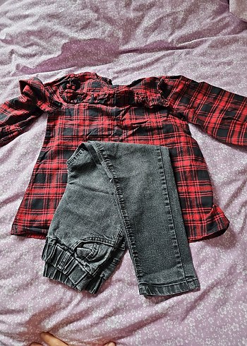 Kız Çocuk Gri Düğmeli Uzun Kollu  Gömlek ve kot pantolon kombin - Görsel 2