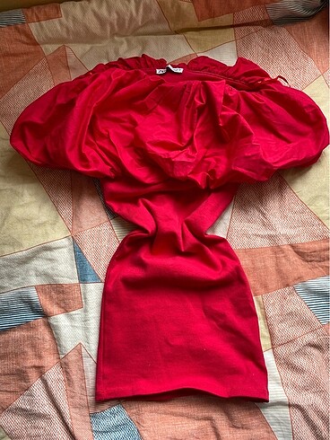 Zara pembe elbise
