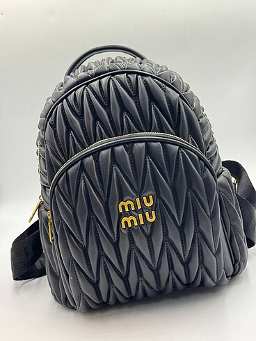 Miu Miu MİU MİU