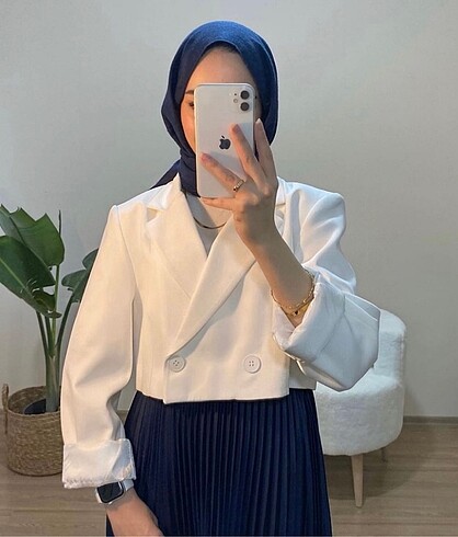 Quzu Beyaz mini blazer