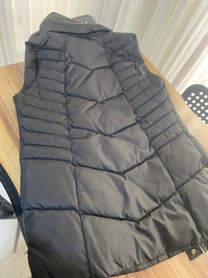 Düğmeli Siyah Kadın Puff Yelek - Görsel 2