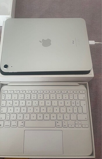 Apple APPLE TR 256 GB 10.NESİL TABLET