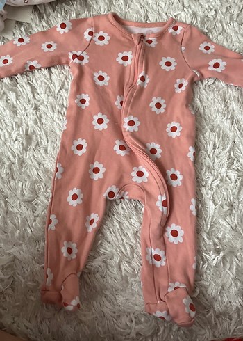 Fermuarlı Pembe Çiçekli Bebek Tulum